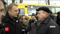 Із криками "ганьба" люди прогнали Андрія Садового із Грибовицького сміттєзвалища