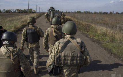 Спокойное Донецкое направление и огонь вблизи Марьинки. Дайджест АТО