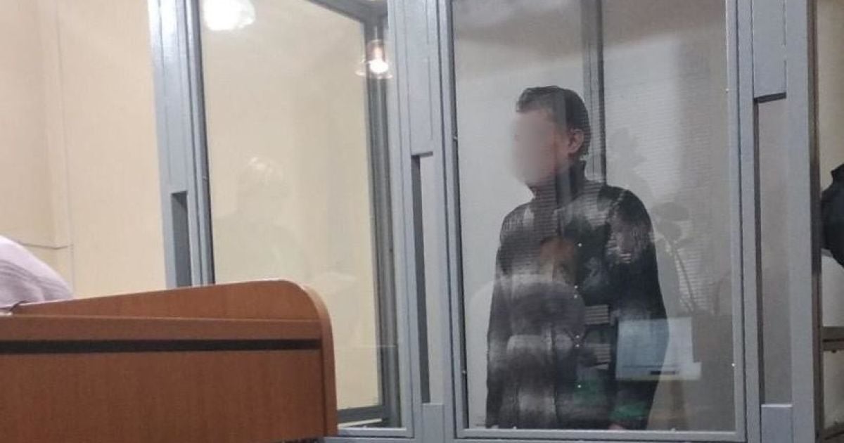 Суд избрал меру пресечения мужчине, который насиловал своих дочерей на камеру