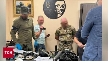 Руководители ТЦК зарабатывали бешеные деньги! Уклонисты покорно платили за преступление