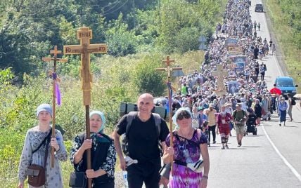 Штраф евро за отдых на траве: туристов возмутили странные правила в парке Паланги - LRT