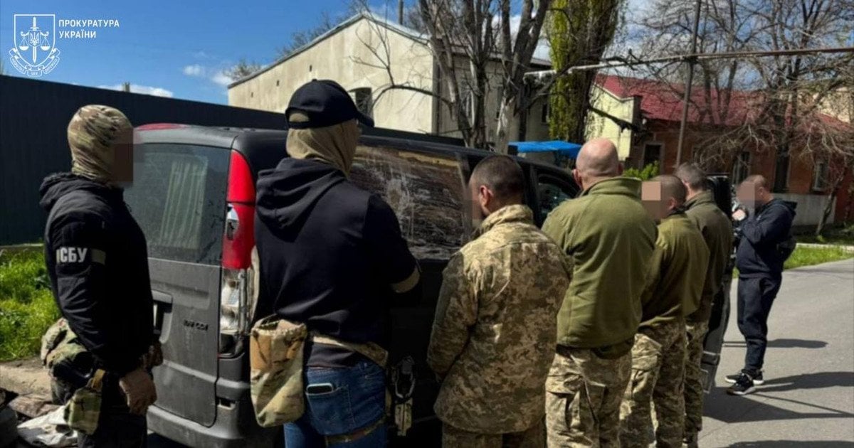 Зі стріляниною та погонею: деталі затримання ТЦКівців в Одесі – що розповіли в СБУ