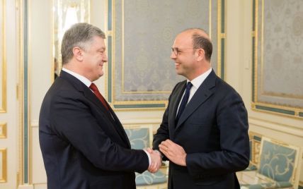 Порошенко обсудил с главой ОБСЕ ситуацию на Донбассе и в Крыму