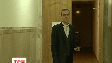 Заместитель министра Стеця более три часа прятался от журналистов