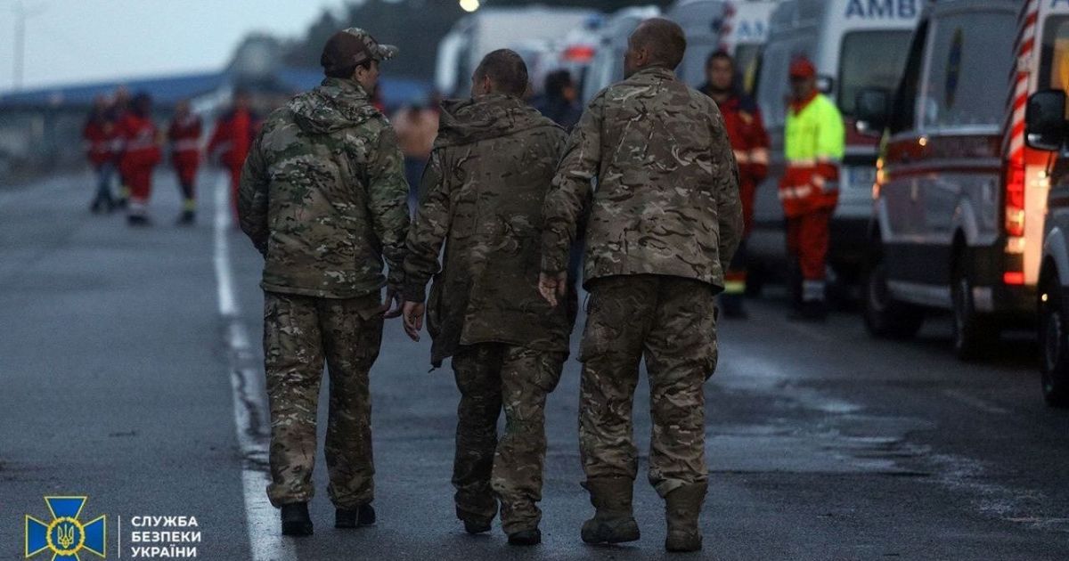 Боєць штурмової бригади "Азов" розповів подробиці обміну військовополоненими. Фото: СБУ