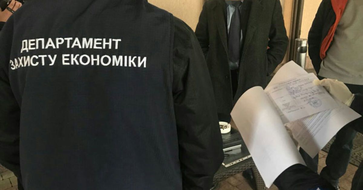 Во Львове глава райадминистрации попался на взятке свыше 100 тыс. грн