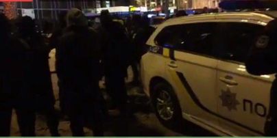 Прихильники Саакашвілі заявляють про затримання активістів, які хотіли встановити сцену біля Майдану