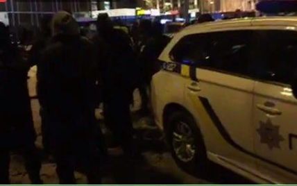Сторонники Саакашвили заявляют о задержании активистов, которые хотят установить сцену возле Майдана