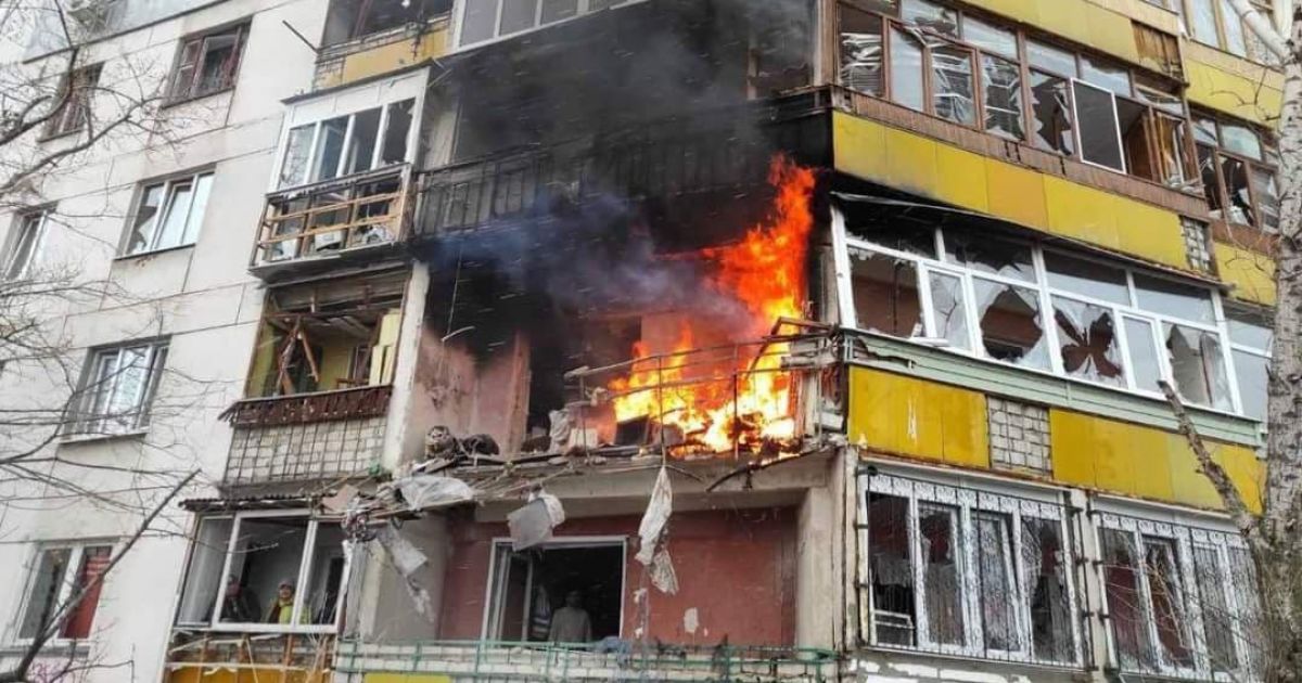 У Луганській області не вщухають обстріли російських окупантів: гатять по будинках людей