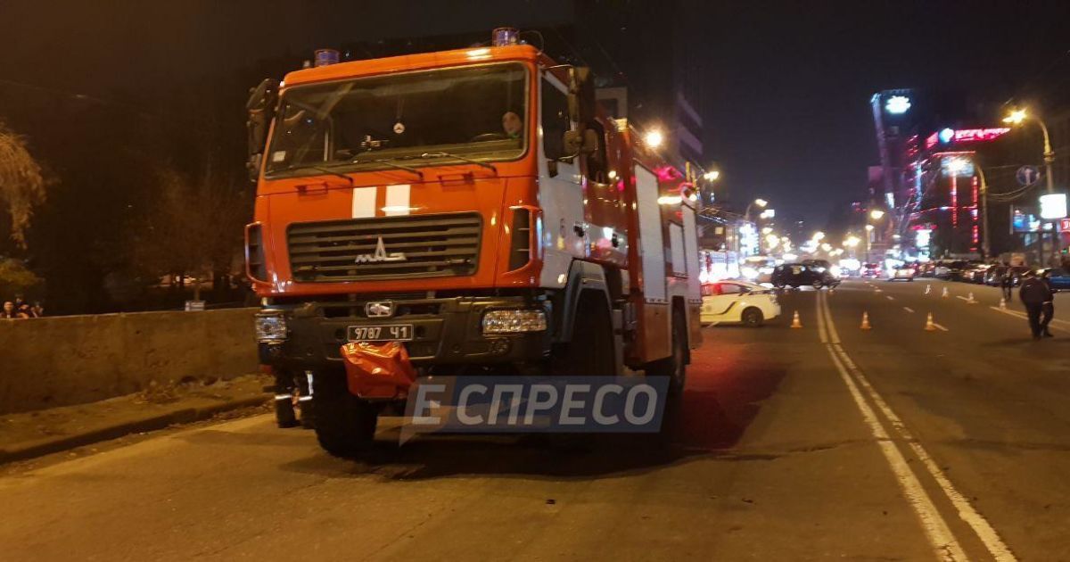 ДТП на Шулявському шляхопроводі в Києві_4 / © Еспресо.TV