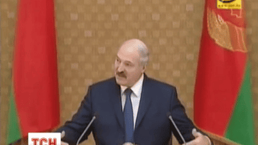Лукашенко встановить податок для безробітних