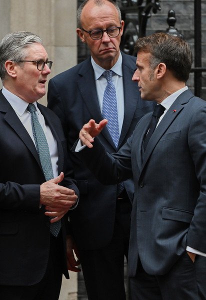 Переговори у Лондоні 8 грудня 2025