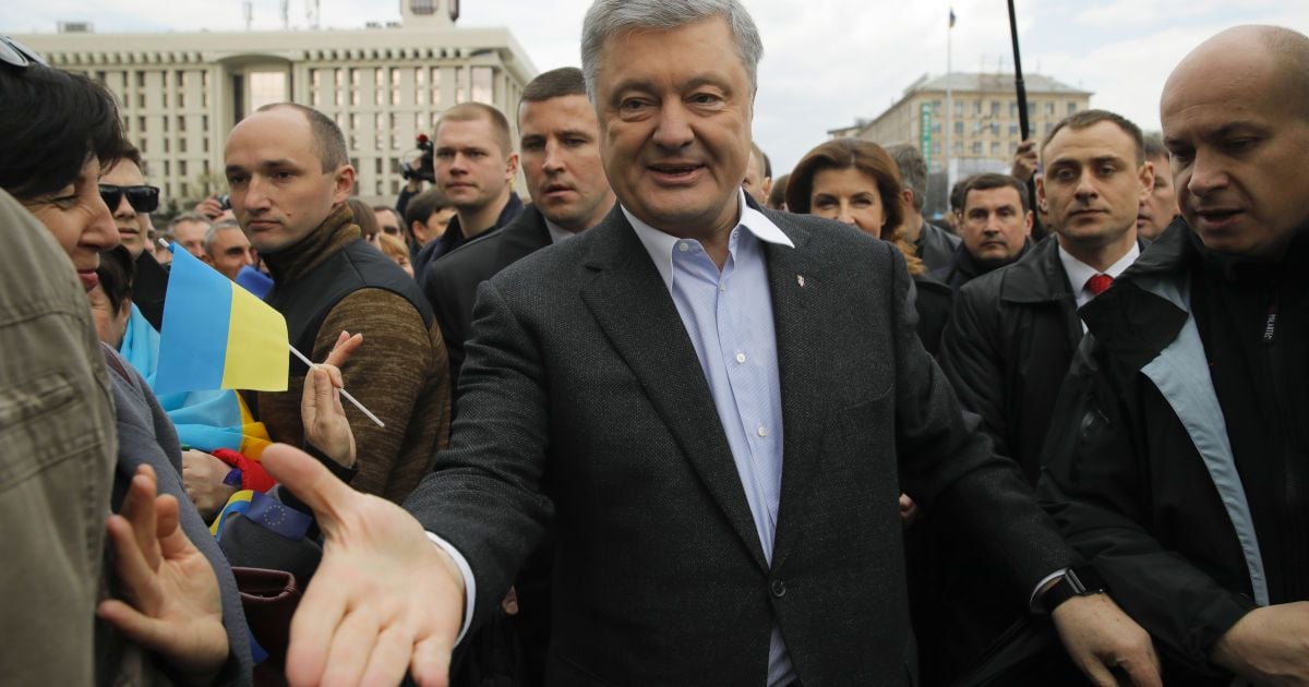 В "Європейській солідарності" запевнили, що Порошенко завжди перетинав кордон законно