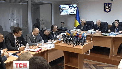 23 тома доказательств ГПУ передала в суд по делу "бриллиантовых прокуроров"