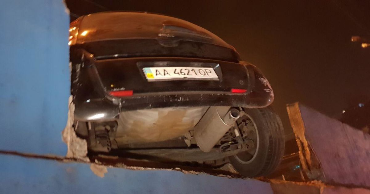 ДТП на Шулявському шляхопроводі в Києві_3 / © Еспресо.TV