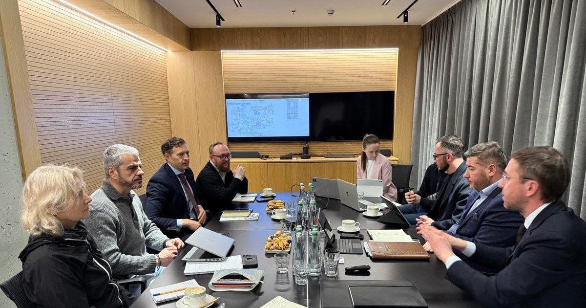 Фахівці ЄС, які прибули до України для перевірки стану нафтопроводу «Дружба»