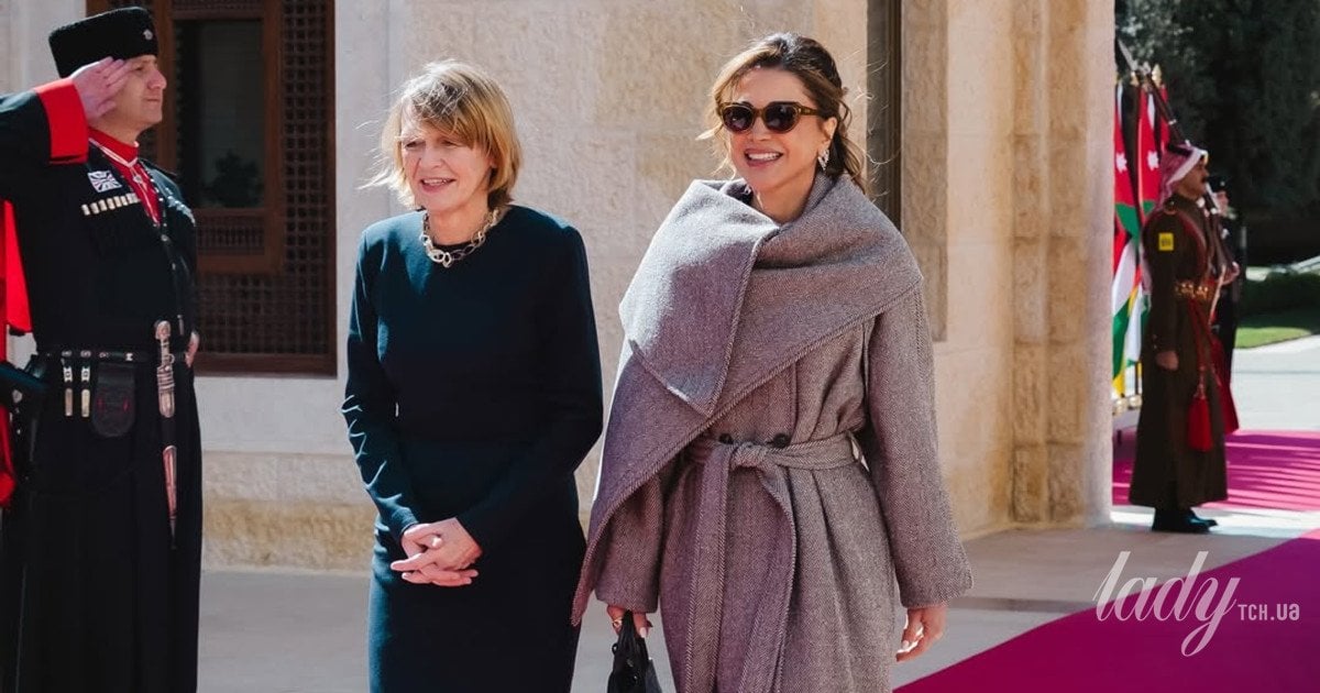 Королева Ранія