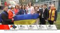 Чтобы проголосовать в Берлине, украинцы выстраиваются в длинные очереди