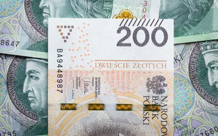 У Польщі шахрай з України "кинув" на гроші двох співвітчизників: деталі схеми