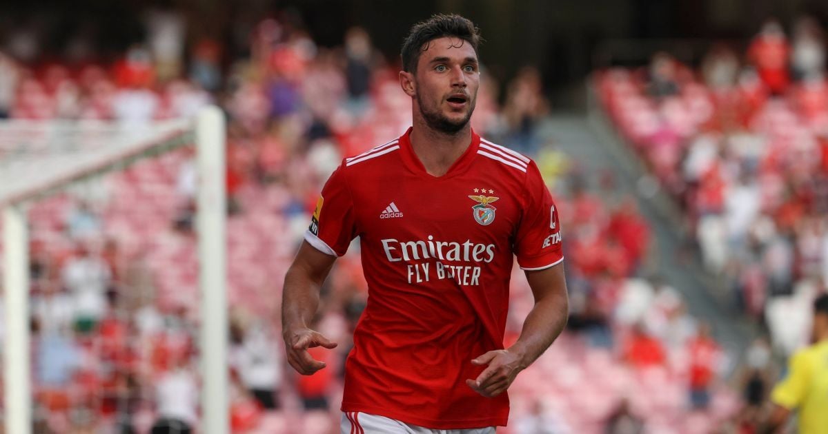 twitter.com/slbenfica_en