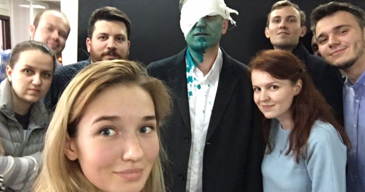 Навальный собирается на лечение за границу после нападения с зеленкой