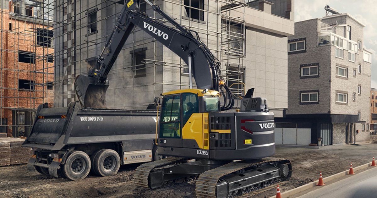 Volvo представила два новых гусеничных экскаватора