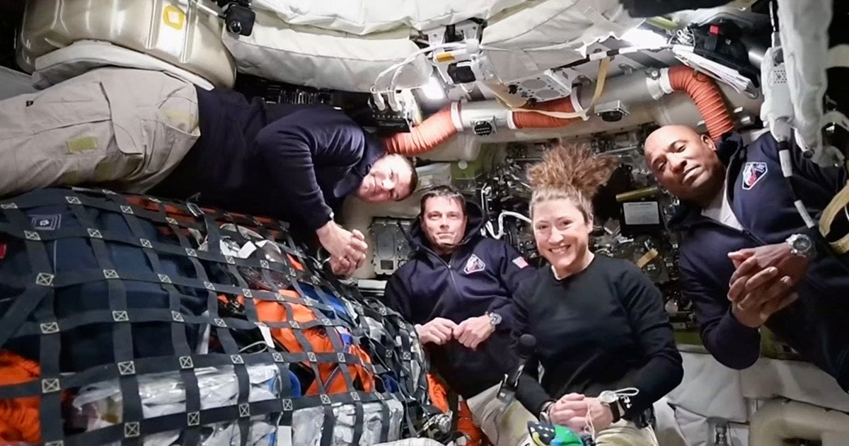 Екіпаж місії Artemis II