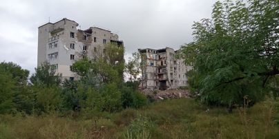 "Сонцепек", згорілі танки з екіпажами та російські ганчірки: як виглядає звільнений Ізюм
