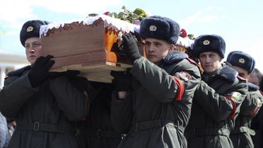 С Дмитрием Годзенком пришли проститься сотни людей. / © УНИАН