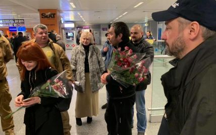 Українці, яких два місяці утримували під вартою в Грузії, повернулися додому - Семенченко
