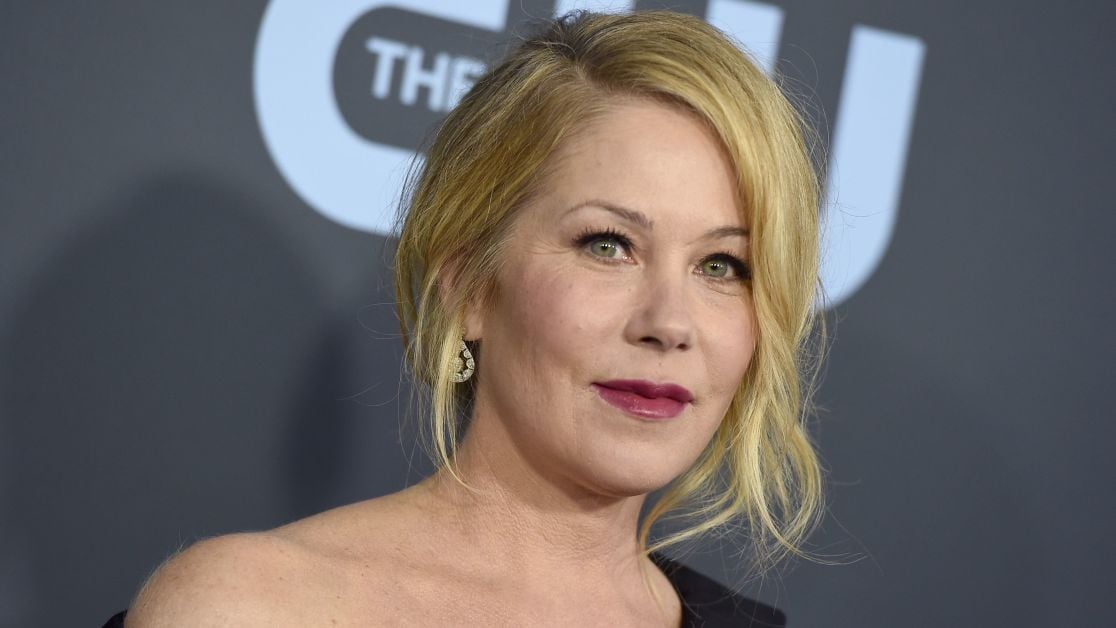 Кристина Эпплгейт прекращает актерскую карьеру из-за неизлечимой болезни:  фото | Новости шоу-бизнеса &mdash; Гламур &mdash; tsn.ua