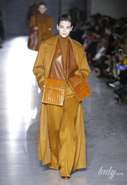 Коллекция Max Mara прет-а-порте сезона осень-зима 2019-2020 / © East News