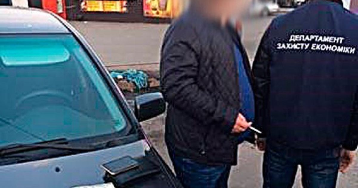 В Киеве на взятке за возобновление в медуниверситете задержали представителя ВУЗа