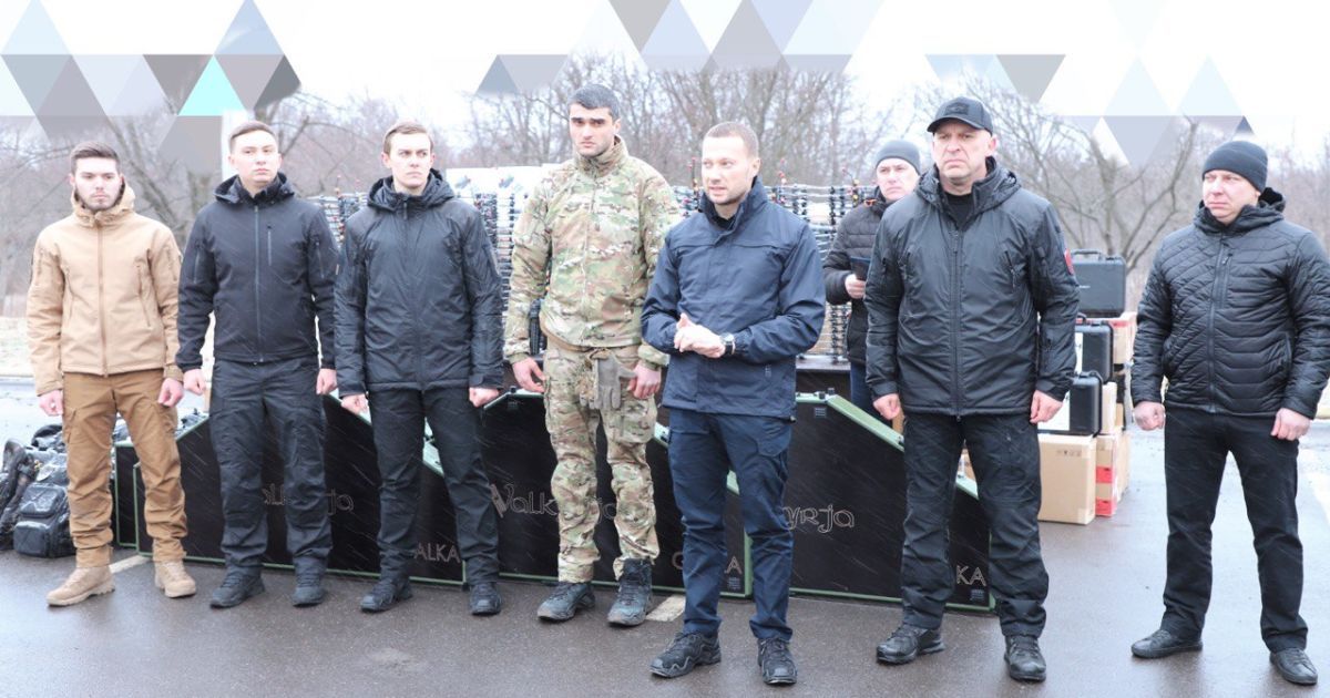 Благодійний Фонд Едуарда Мкртчана придбав для військових партію дронів, обігрівачі та генератори