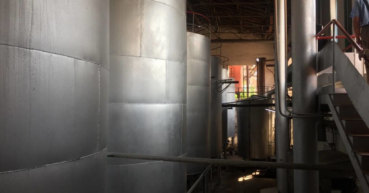 Фото обшуків на спиртзаводах / © Facebook/Сергій Білан