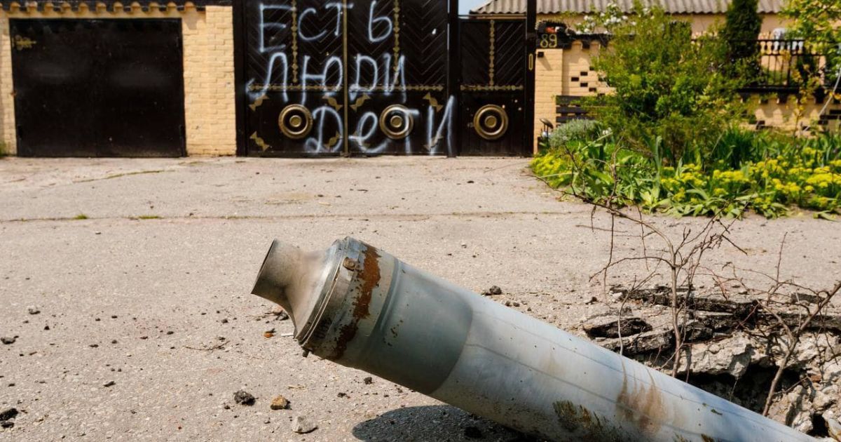 Росіяни просто оскаженіли: ворог посилив обстріл околиць Харкова
