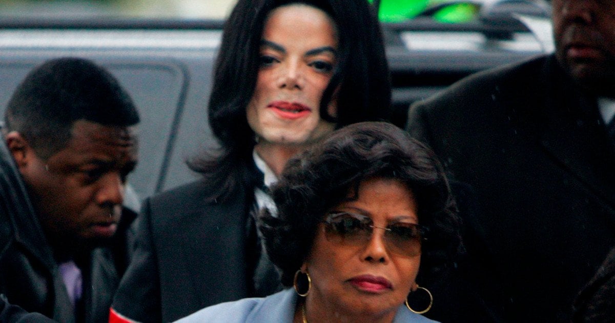 Майкл Джексон з мамою