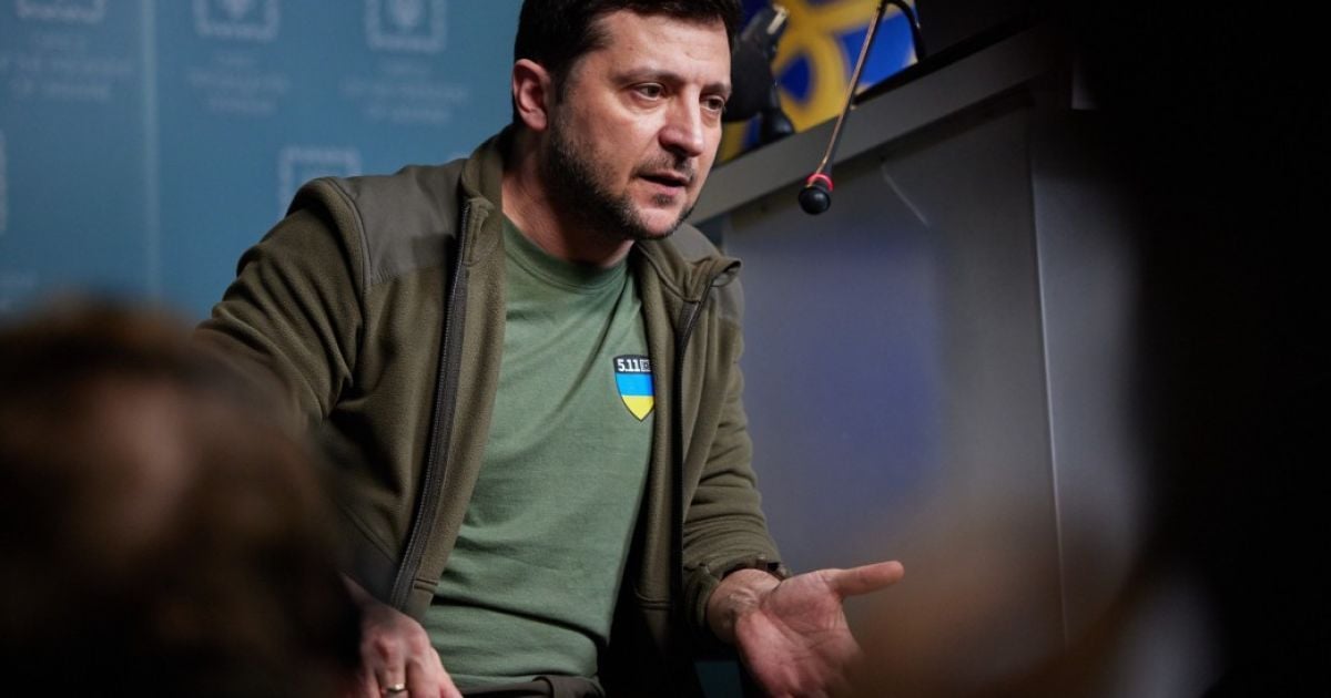 Путін може закінчити війну, але він у інформаційній бульбашці - Зеленський