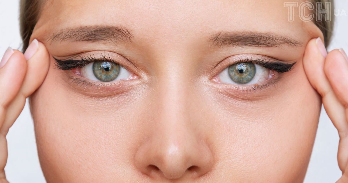 Drooping of the upper eyelids an ophthalmologist explained how ptosis