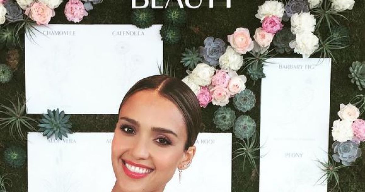 Джессика Альба, презентация, декоративная косметика, Honest Beauty ...