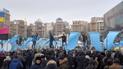 Конструкції на Майдані розбирають