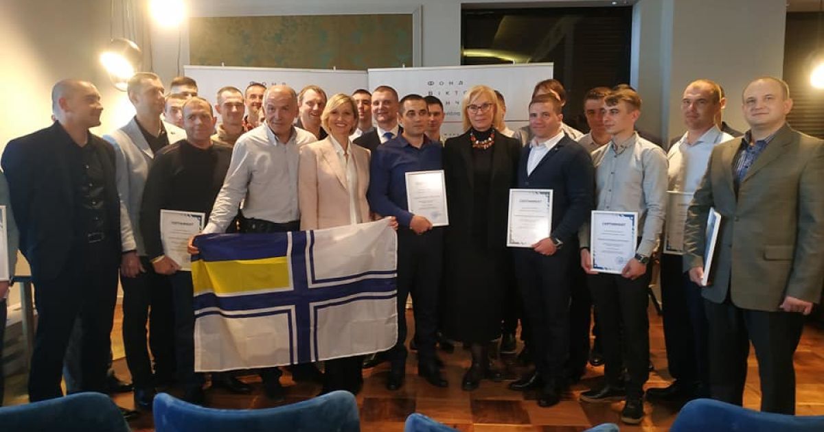Звільненим з полону морякам придбали двокімнатні квартири