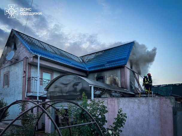 На Одещині загорілися сонячні батареї / © Головне управління ДСНС в Одеській області/facebook