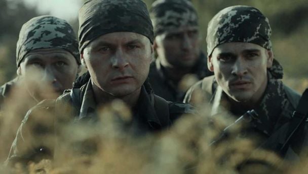 Кадр из сериала "Мирный-21"