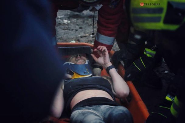 Рятувальна операція у Дніпрі триває / © Кирило Тимошенко/Telegram