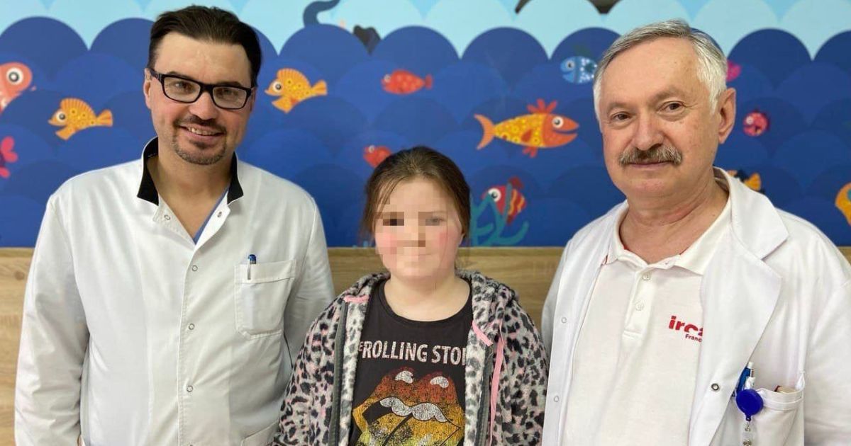 Дівчинці у Львові видалили жовчний з багатьома камінцями, фото / Перше територіальне медичне об'єднання міста Львова