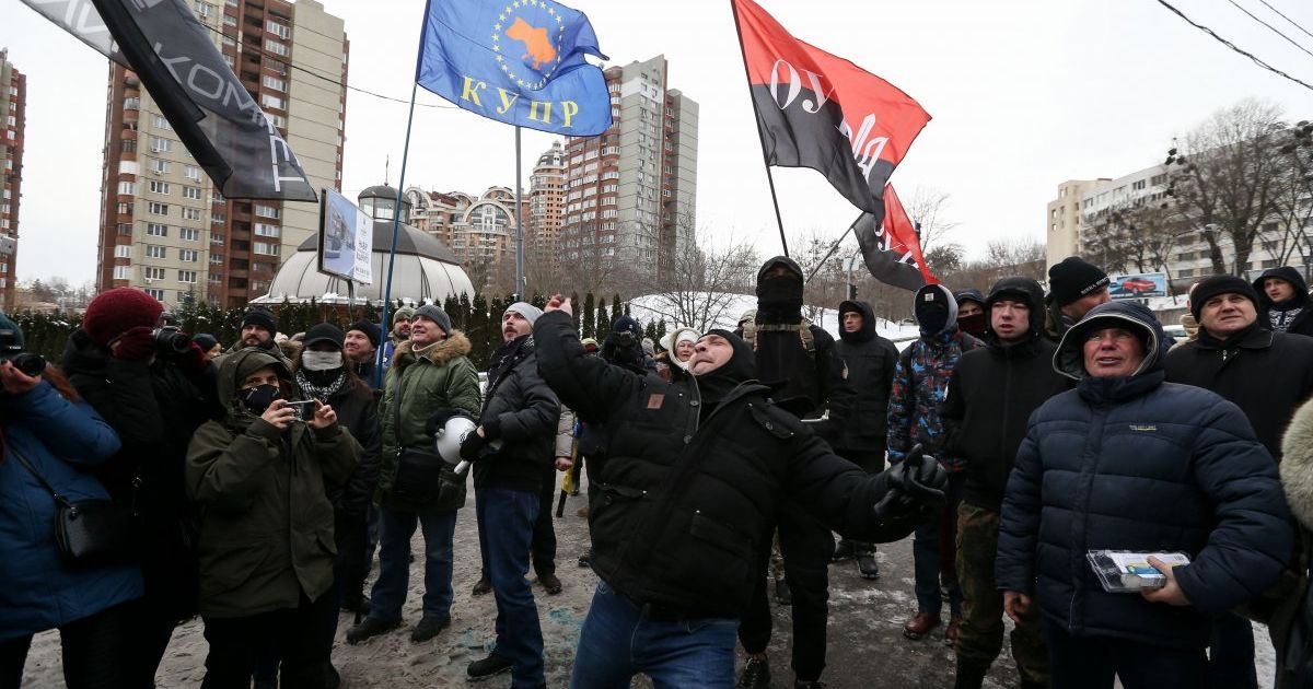 Мітинг проти виборів біля посольства РФ у Києві_10 / © УНІАН