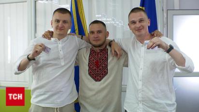 Два роки у російських катівнях — жахлива історія захисників Маріуполя, звільнених з ворожого полону