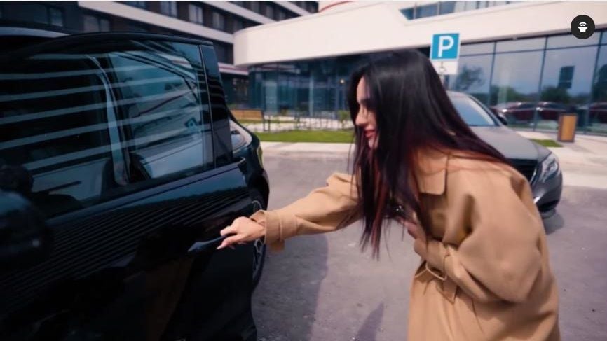 Анна Тринчер / © instagram.com/voloshyn_xx