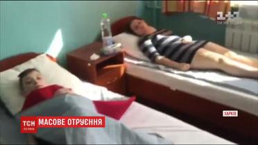 Шестеро дітей опинились у реанімації після відвідування аквапарку в Харкові